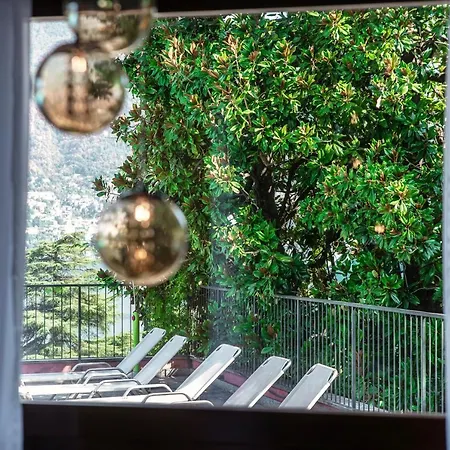 Florissa - By Myhomeincomo Blevio