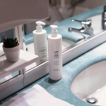 Florissa - By Myhomeincomo *